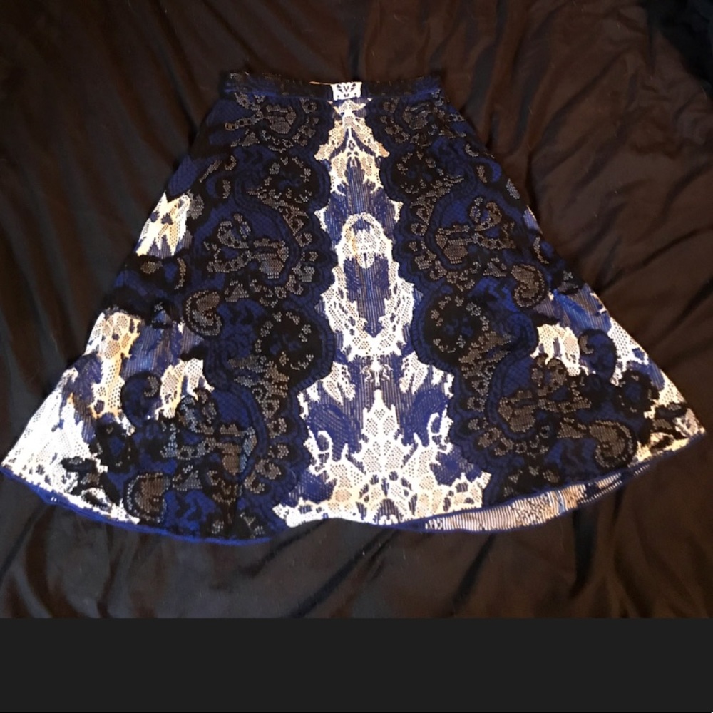 BCBGMAXAZRIA Print Skirt
